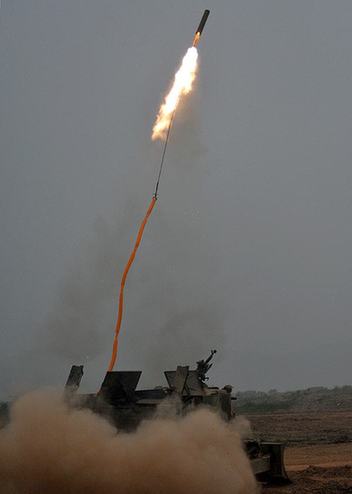 難得一見：我軍先進(jìn)掃雷裝備威力巨大[組圖]