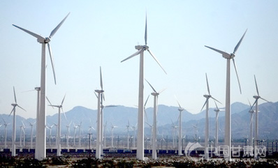 酒泉風電斷想:“白色森林”匯聚“陸上三峽”