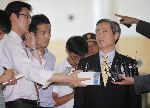 遭朝扣押韓員工回到韓國(guó) 媒體稱平壤向首爾“示好”