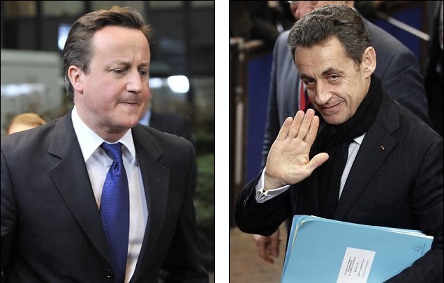 歐盟25國(guó)同意建立永久性援助基金 卡梅倫合影時(shí)受“冷落”