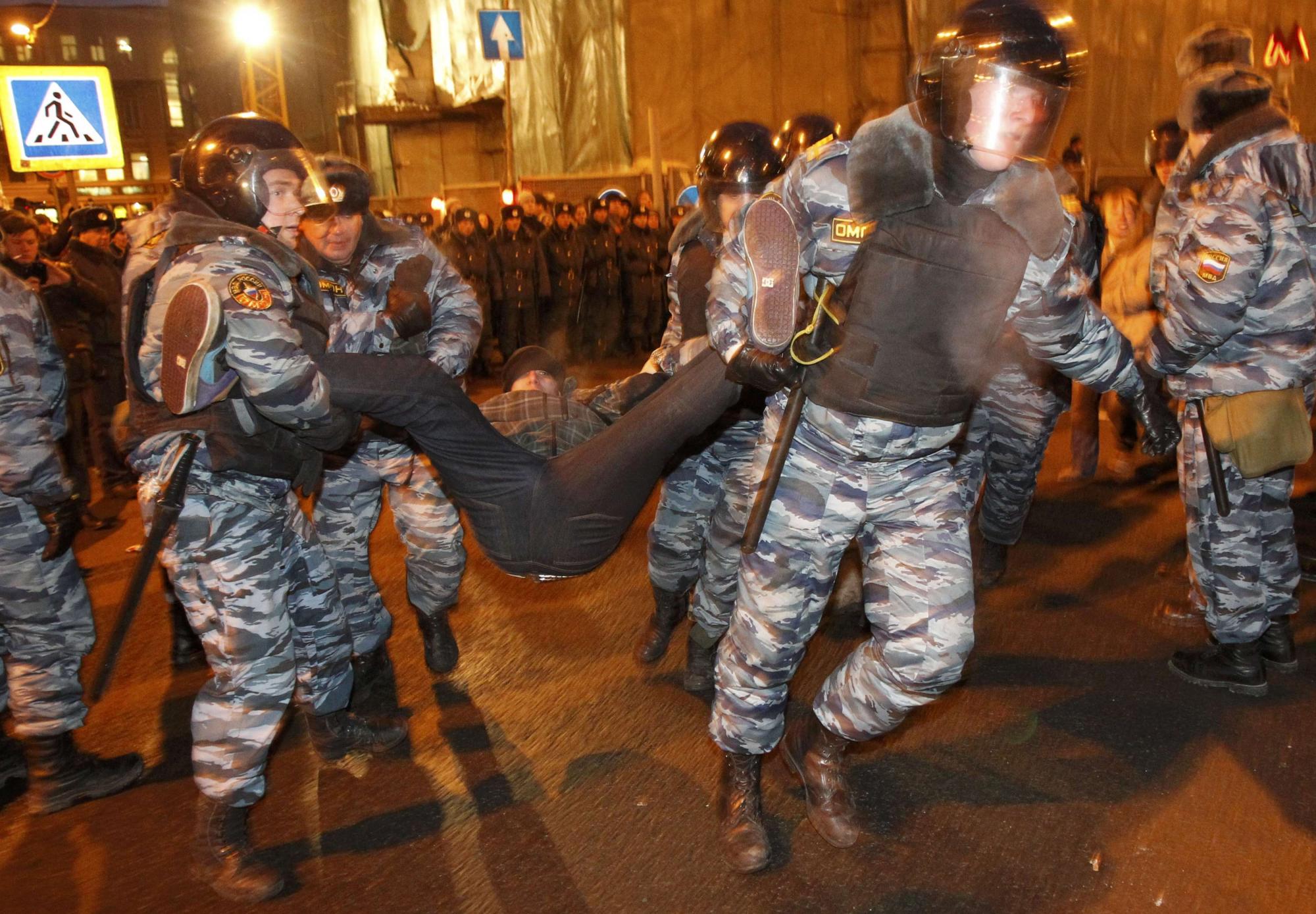 俄大選后爆發(fā)集會(huì)潮 歐盟北約向普京示好
