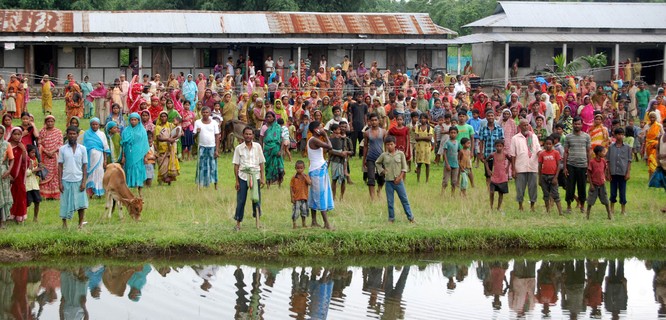 印度種族沖突致近80人死、40萬人成難民 移民問題或是主因