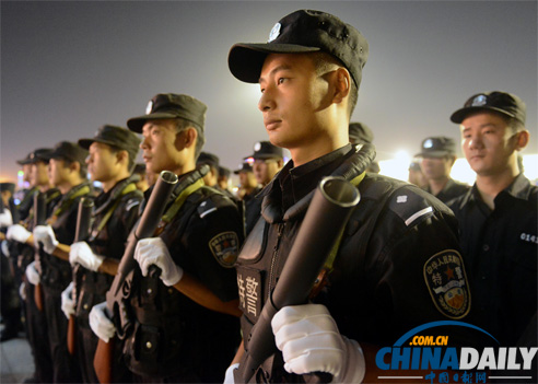 山西太原多警種103支巡邏隊(duì)24小時(shí)上路