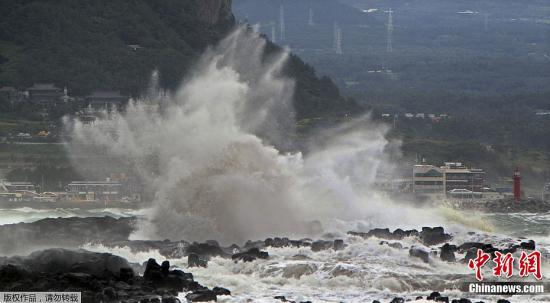 臺風(fēng)“布拉萬”致韓國10人死亡 數(shù)百人無家可歸