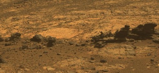 “機(jī)遇”號(hào)火星車發(fā)回精彩圖片 登陸8年仍性能良好