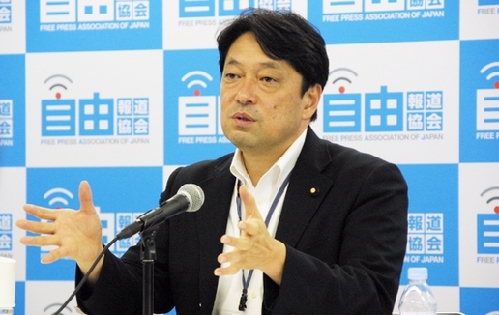 安倍正式出任日本新首相 女性任高級助手、新防衛(wèi)大臣對華強硬