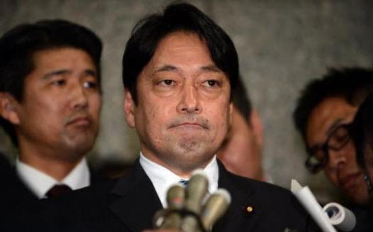 日本防衛(wèi)大臣：抓住中國換屆機(jī)會(huì) 與中國說上話