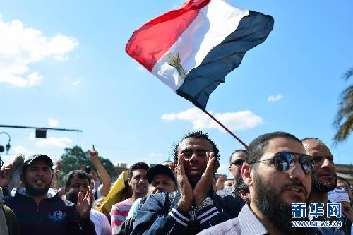 埃及穆兄會支持者與反對者爆發(fā)沖突致60人受傷