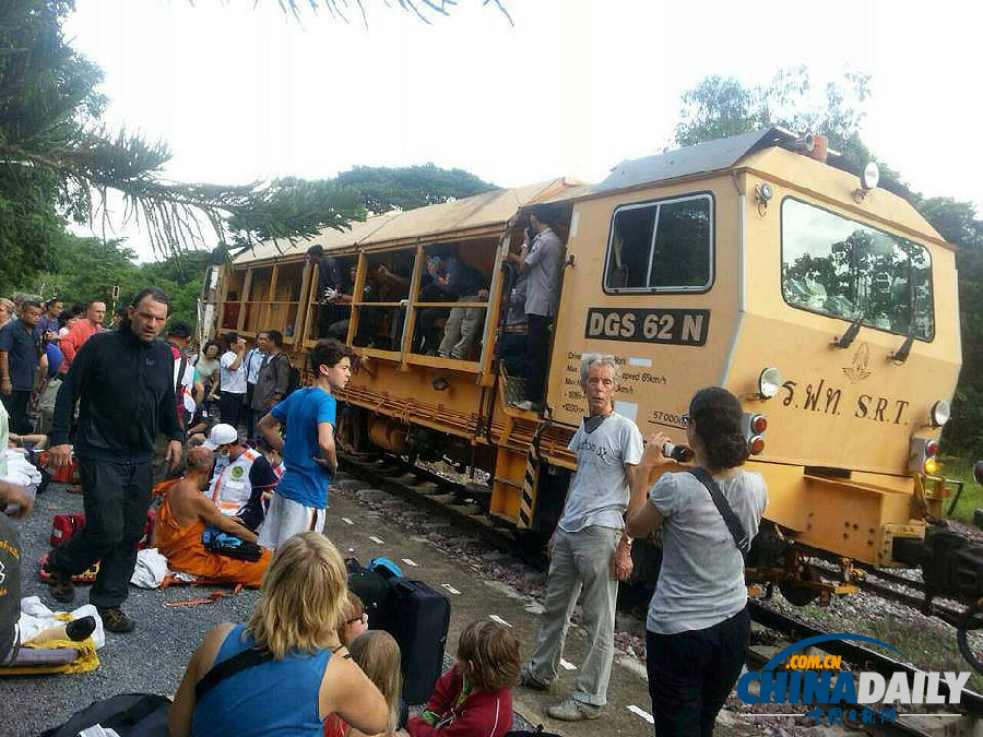 泰國一列火車脫軌 約30名乘客受傷包含1名中國人