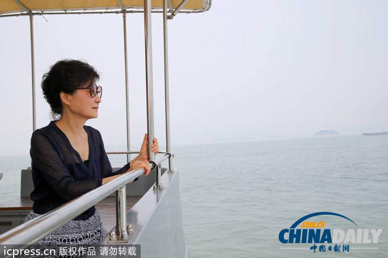 組圖：樸槿恵臉譜網(wǎng)上曬度假照 回憶與家人美好時光