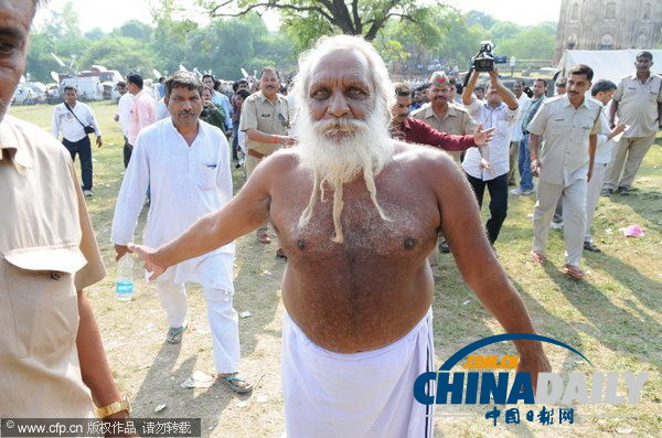 印度牧師夢(mèng)見地下千噸黃金 政府下令“開挖”