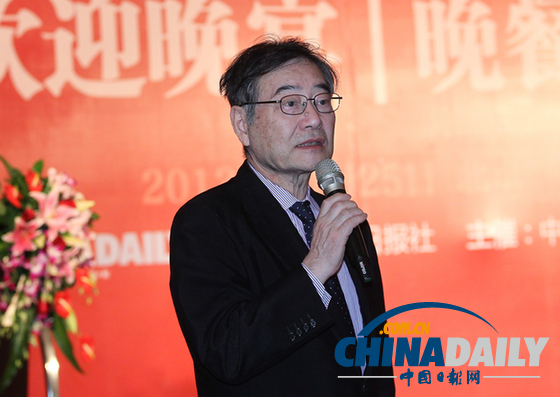 日中友好協(xié)會會長加藤纮一在晚宴上致辭