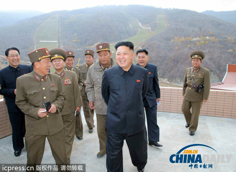 金正恩再次視察馬息嶺滑雪場(chǎng) 稱贊建設(shè)者愛(ài)國(guó)（圖）