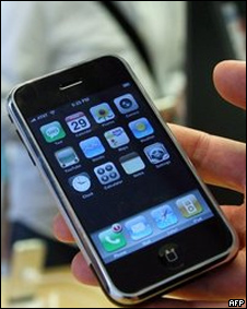 中學生用iPhone“監(jiān)視”老師