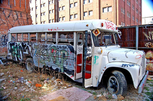 國(guó)外街頭千奇百怪的學(xué)生車