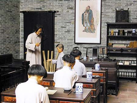 少兒私塾，成人童話的投射