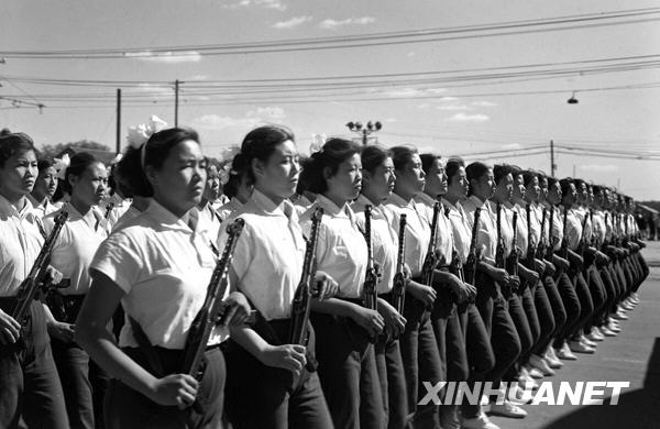 新中國(guó)歷次閱兵回顧