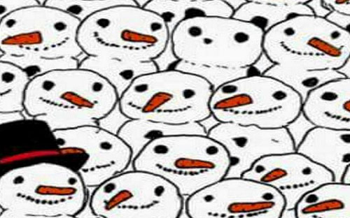 熊貓潛伏雪人中，你找到它了嗎？
