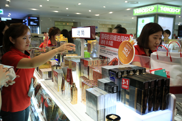 國人境外昵稱：北京鎊、中國購物狂，行走的錢包