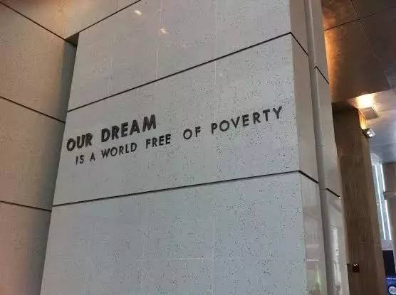 那一口下去滿嘴生津、齒頰留香的美味，承載著他怎樣的回憶和憧憬丨解碼中國(guó)