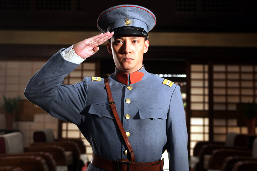 制服誘惑：國內(nèi)演員誰穿軍裝最有范兒？（組圖）