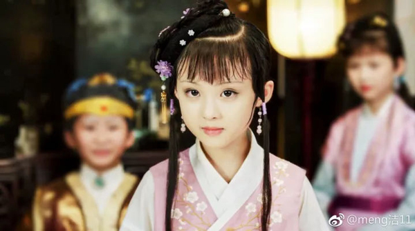 小戲骨版《紅樓夢》演技炸裂，眼角眉梢都是戲，哪個萌娃最得你心？