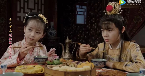 小戲骨版《紅樓夢》演技炸裂，眼角眉梢都是戲，哪個萌娃最得你心？