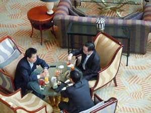 揭秘朱駿收購利物浦真相 豪組財團如何盈利？