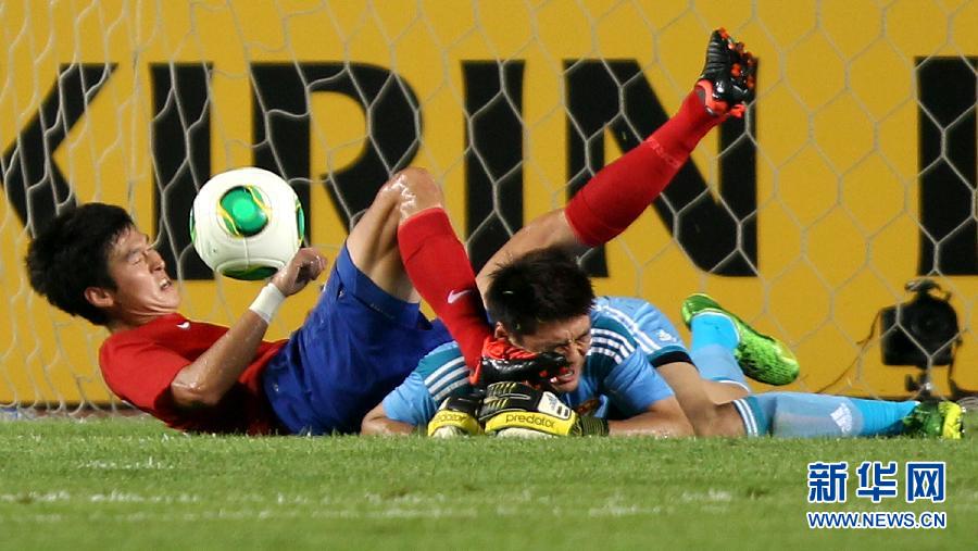 東亞杯：曾誠(chéng)奮勇屢救險(xiǎn) 國(guó)足0:0戰(zhàn)平韓國(guó)