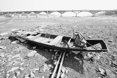 湘江枯水威脅兩岸3城市300萬居民飲水